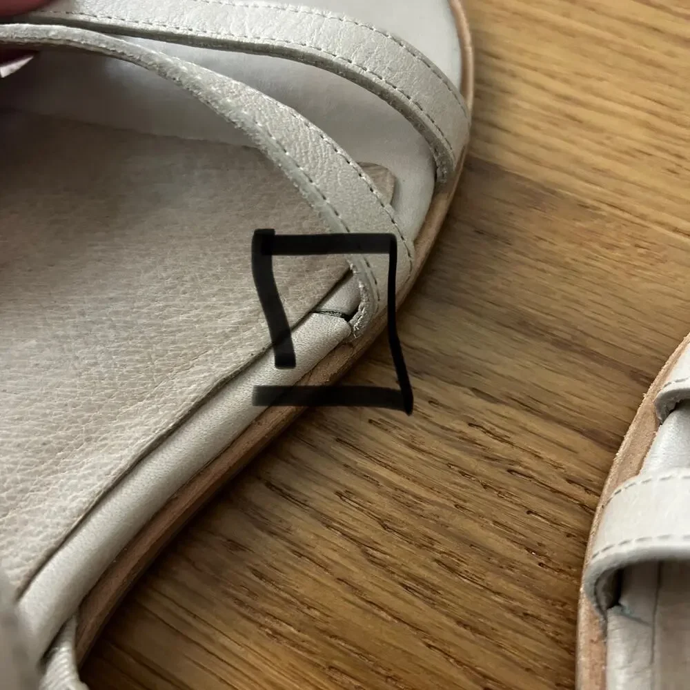 Eileen Fisher Cream leather strap flat sandal womens sz 7.5 normcore minimalist - Picture 5 of 7